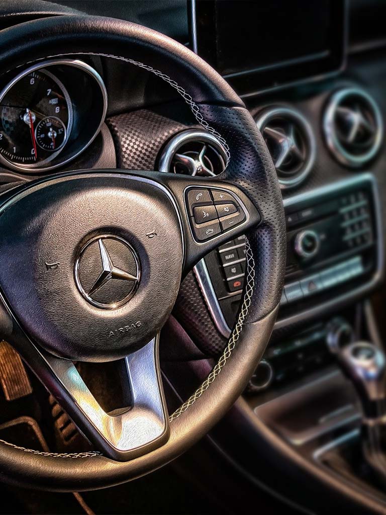 Mercedes Benz Cockpit