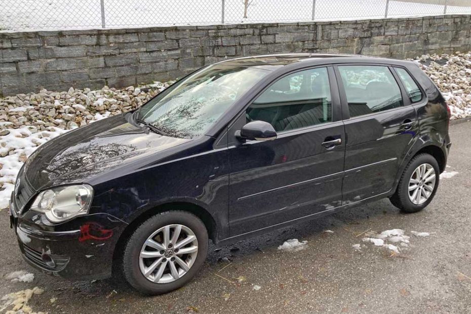 VW Polo 1.4 16V Comfortline 2009 Benziner manuell Kleinwagen 81000km 80PS 1390ccm 1100kg schwarz