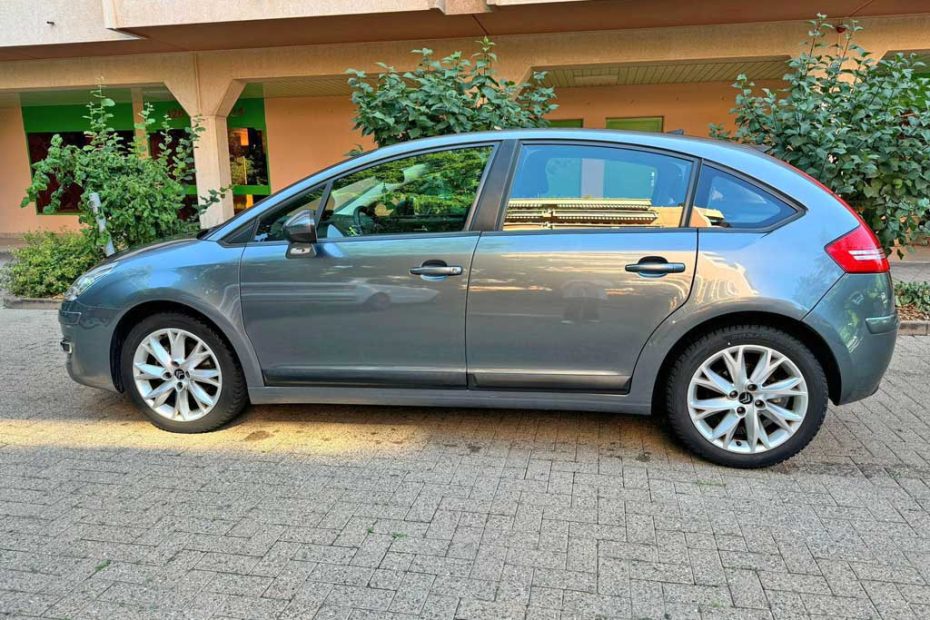 CITROEN C4 Berline 1.6 16V HDi Automatic Diesel Limousine Halbautomat 172000km 110PS 1560ccm 1420kg