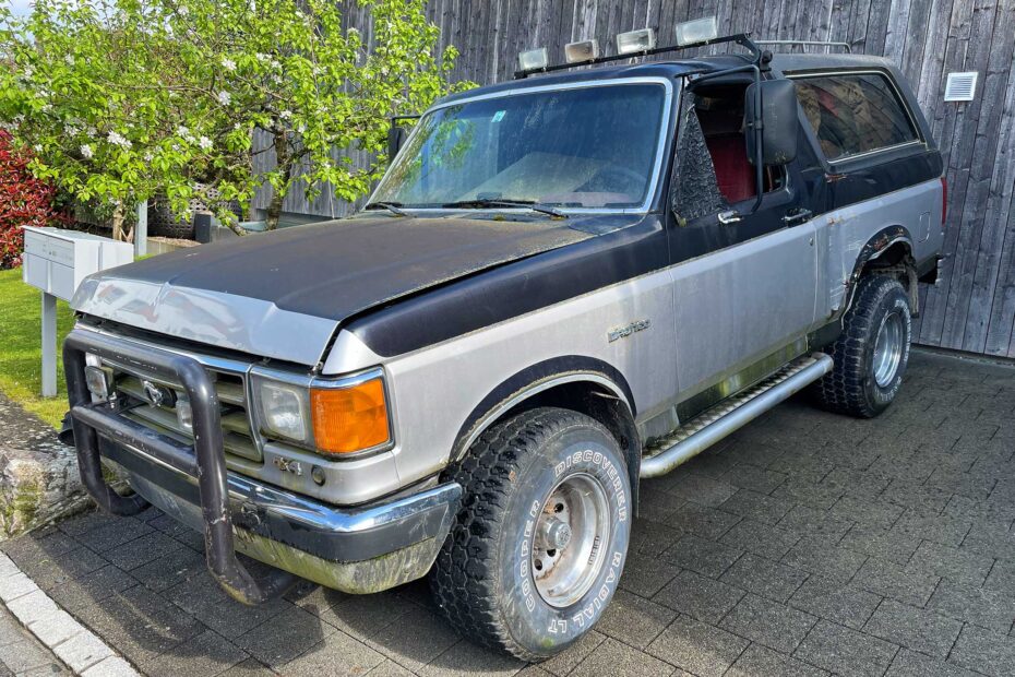 FORD Bronco 2.9 XLT 1989 234000km Geländerwagen Allrad Benziner Automat Autoankauf Export Oldtimer Veteran Liebhaberauto