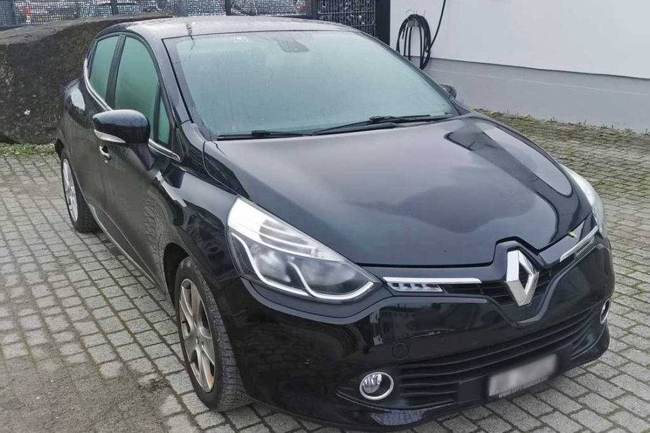 RENAULT Clio 1.5 dCi Swiss Edition 2014 Kleinwagen Diesel manuell 109000km 90PS 1461km 1140kg schwarz