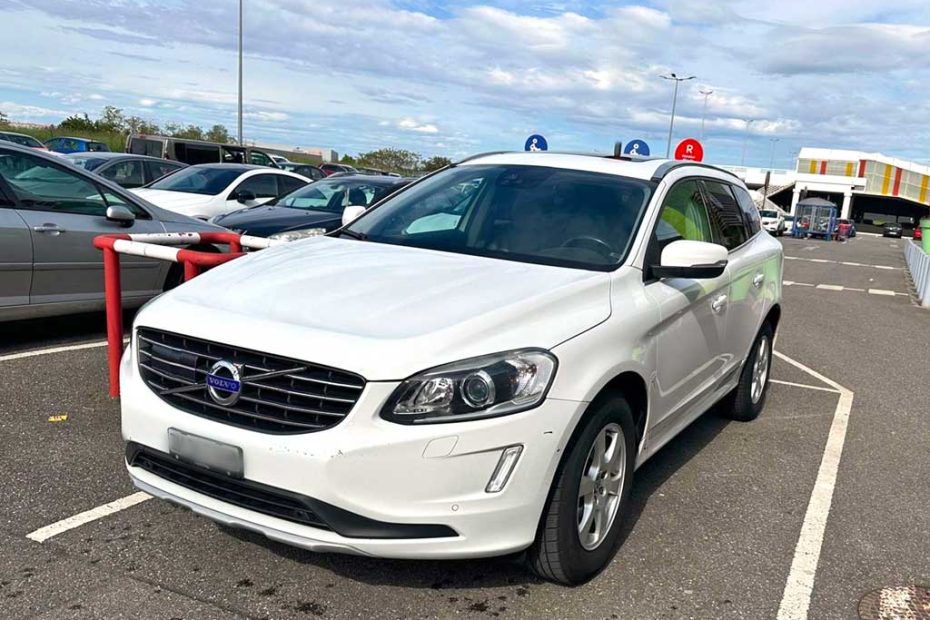 VOLVO XC60 AWD Momentum Geartronic 2014 SUV Diesel Automat Allrad Autoankauf Autoexport weiss