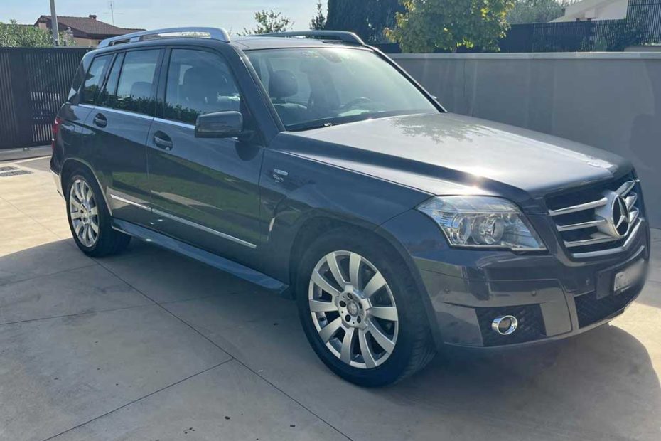 MERCEDES-BENZ GLK 220 CDI 4Matic 7G-Tronic 2010 SUV Automat Allrad Diesel 246000km 170PS 2143ccm 1880kg schwarz