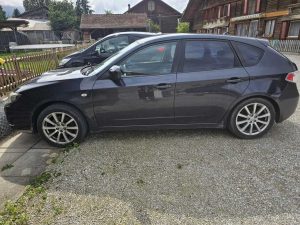 SUBARU Impreza 2.0R Comfort 2009 Limousine Benziner Allrad manuell 171000km 150PS 1994ccm 1480kg schwarz