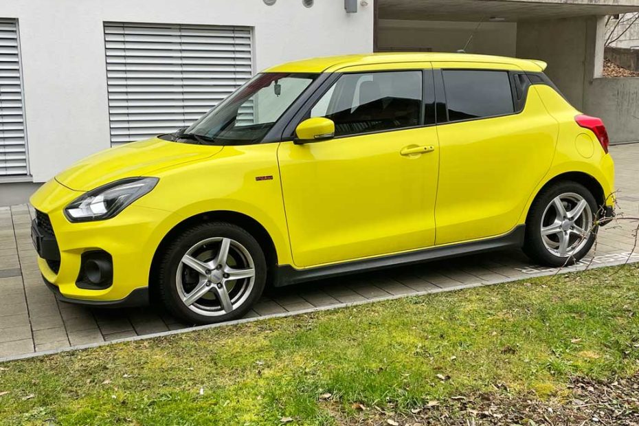SUZUKI Swift 1.2 Compact Top 4x4 Hybrid 2020 Mild-Hybrid Allrad Kleinwagen 83PS 61kW manuell gelb