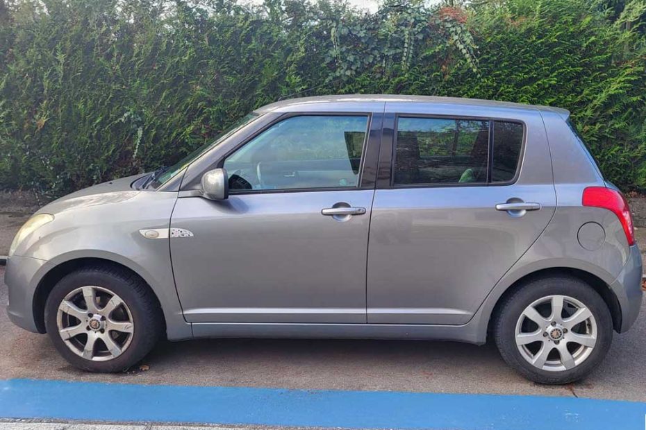 SUZUKI Swift 1.3i 16V GL 2010 Kleinwage manuell 107000km 92PS 1328ccm 1050kg Anthrazit