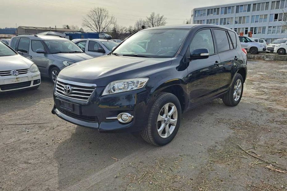 TOYOTA RAV-4 2.2D-4D Linea Sol 2011 SUV 192000km Diesel manuell Allrad 150PS schwarz