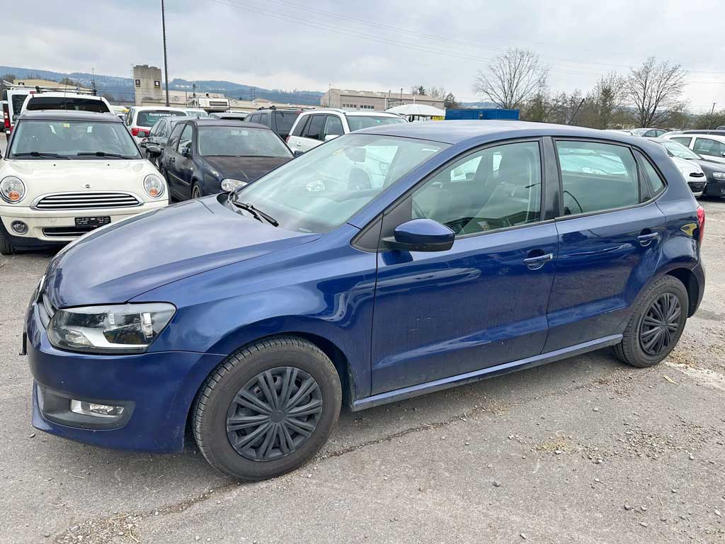 VW Polo 1.6 TDI Highline 2011 Kleinwagen Diesel manuell dunkelblau seitlich