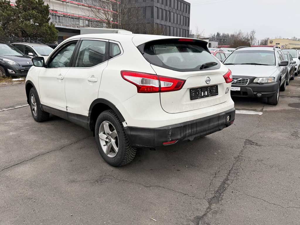 NISSAN Qashqai dCi tekna 4x4 2015 Diesel Allrad SUV weiss Autoankauf Autoexport