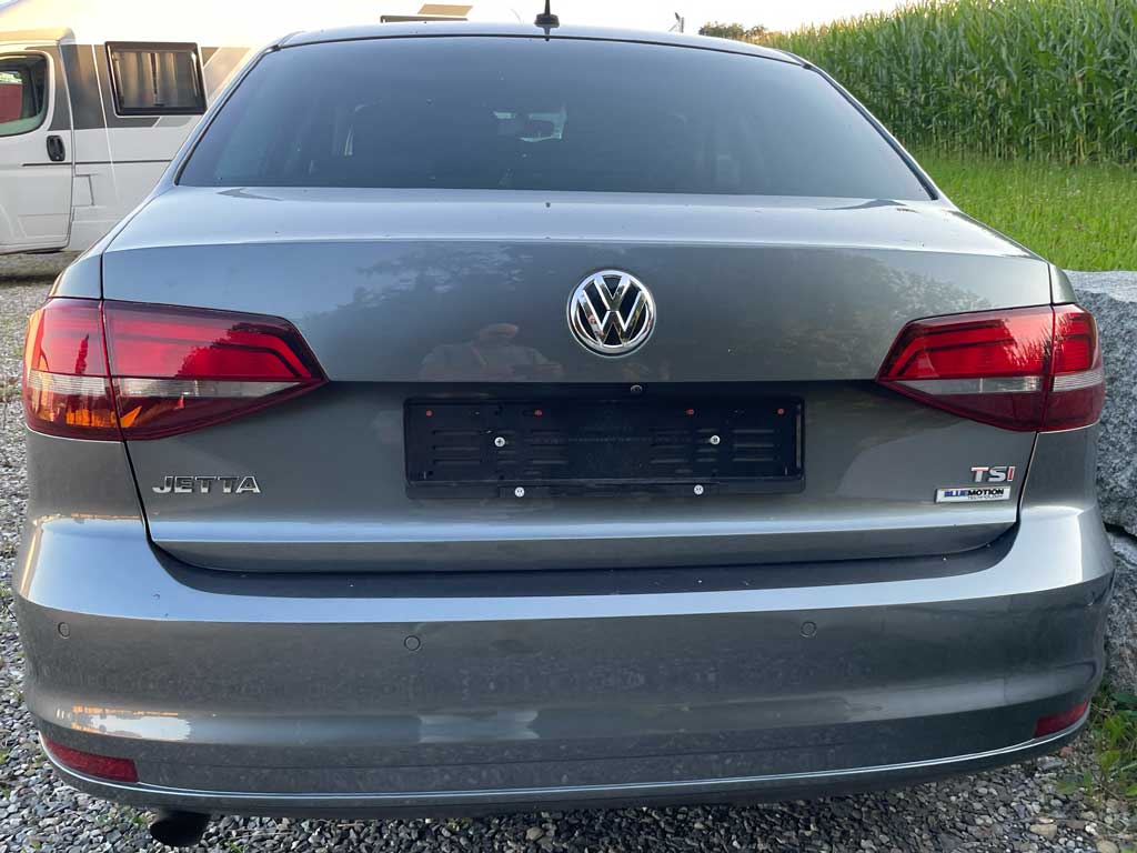 VW Jetta 2.0 TSI Highline DSG Limousine stufenlos Benziner Anthrazit Autoankauf Autoexport Heck